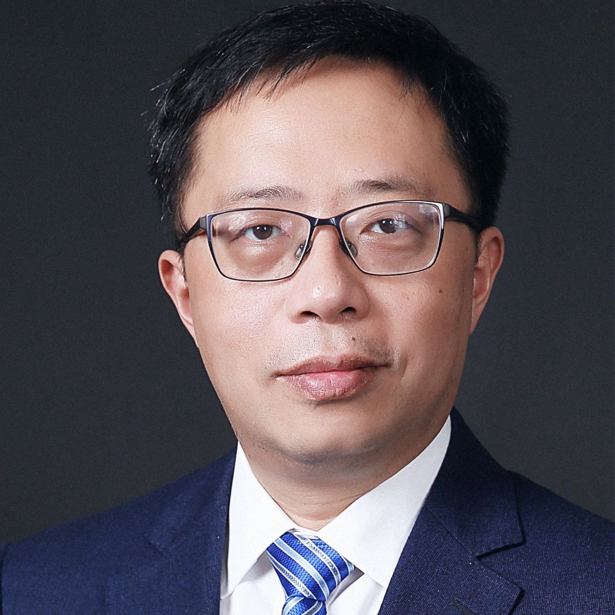 Dr Xiang Chen's headshot