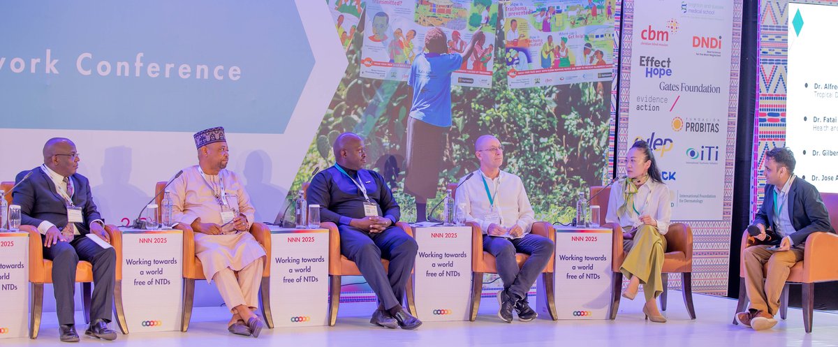 Panel discussion at NNN Skin Symposium